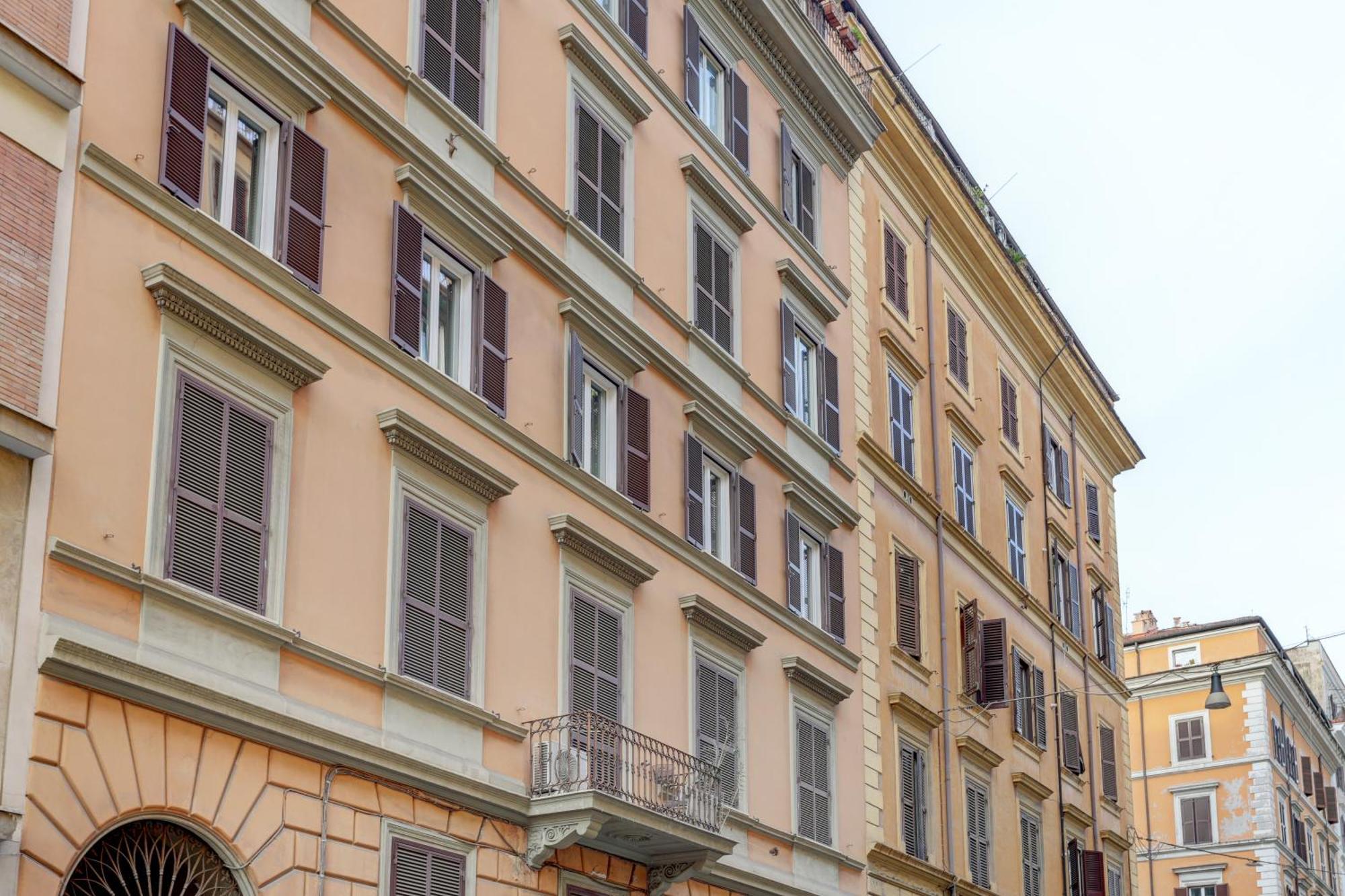 Bed and Breakfast Claudia House Roma Termini Exteriér fotografie